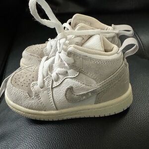 Good condition will need swede cleaner